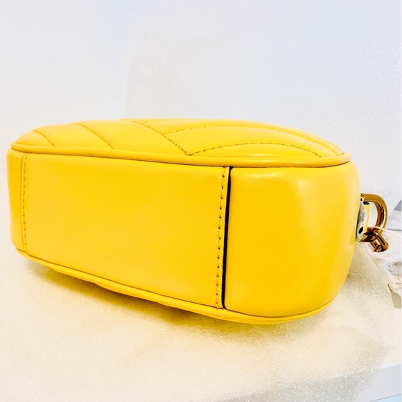 Tory Burch Kira Leather Small Camera Crossbody Bag - Picture 13 of 16